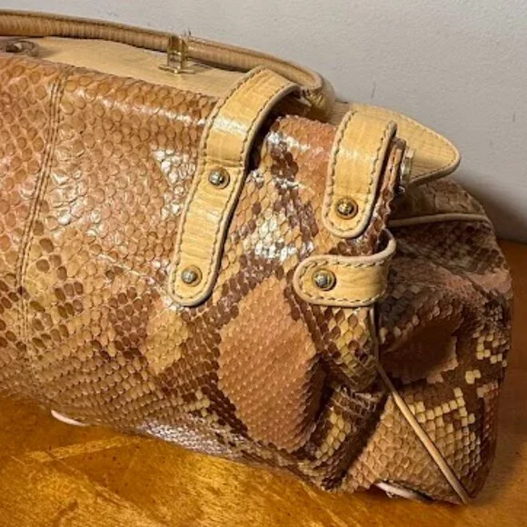 VINTAGE Fendi PITHON Skin Embossed Magic Bag - Picture 7 of 17